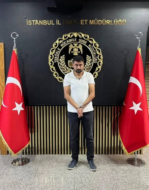 Sancaktepe'de hücre evine baskın! Parmak izleri çıktı - 2