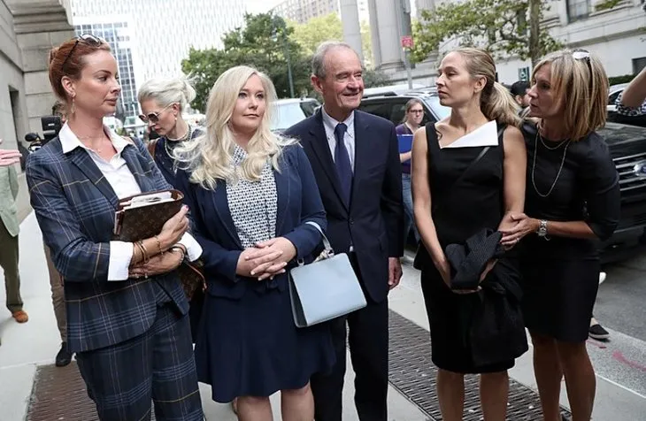 Epstein skandalının ilk kurbanlarından Virginia Giuffre inithar etti!