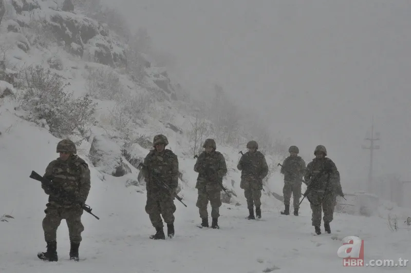 7 üs bölgesi kuruldu! Geçiş yolları ateş altında... 20