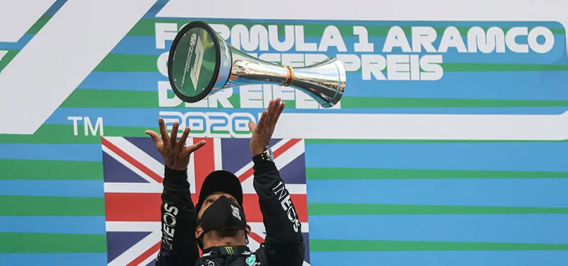 Almanya Grand Prix'ini Hamilton kazandı