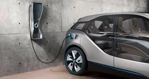 Elektrikli oto petrolü vuracak