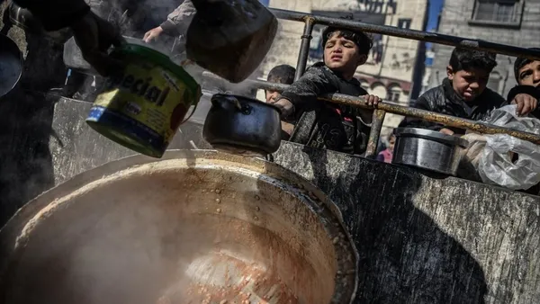 gazzede-insanlik-drami-dunya-saglik-orgutu-acikladi-gazzede-bugun-nufusun-dortte-biri-kitligin-esiginde-1709072499235.jpeg Gazze'de insanlık dramı! BM'den kritik uyarı: Nüfusun dörtte biri kıtlığın eşiğinde... - 10