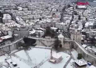 Kar yağışı megakenti etkisi altına aldı