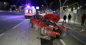 Ehliyetsiz sürücü dehşet saçtı