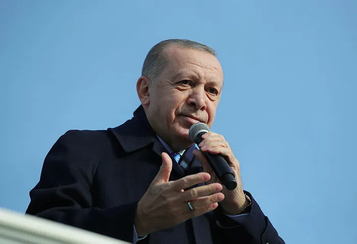 Son dakika: Başkan Erdoğan’dan Elazığ’daki deprem konutları teslim töreninde flaş mesajlar: Geri kalanları da 6 ay içinde bitireceğiz