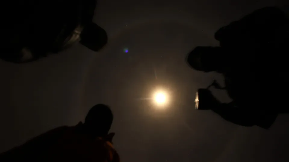 Elazığ’da gökyüzünü gören telefona sarıldı! Dev...