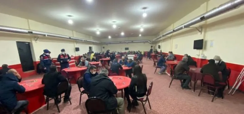 Son dakika: İzmir’de kumar baskını: 763 bin 760 lira para cezası kesildi