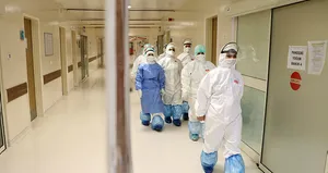 Sağlık çalışanları Anneler Günü’nü evlatlarından uzak geçirdi!