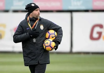 Galatasaray'dan Fenerbahçe'nin planlarını alt üst eden adım