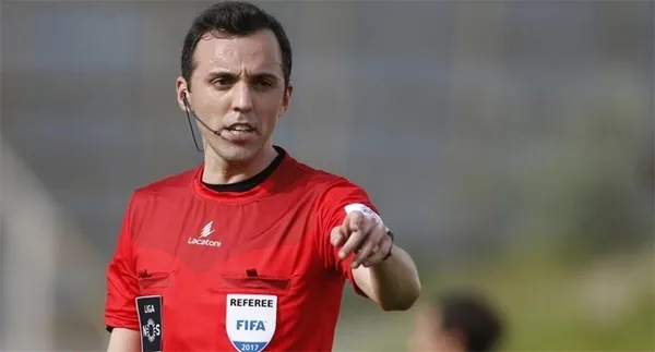 Trabzonspor Fenerbahçe Sivasspor ve Başakşehir’in Avrupa’daki maçlarını yönetecek hakemler açıklandı