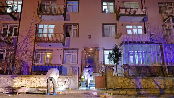 1611473032611.jpg Anne ve babasının ölümünü böyle izledi! Konya'da dehşete düşüren olay - 2