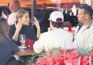 Jennifer Lopez, evlilik yolunda