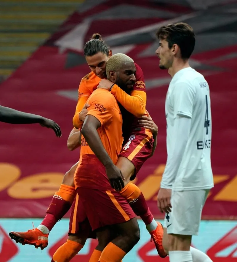 Galatasaray Ankaragucu Canli Anlatim