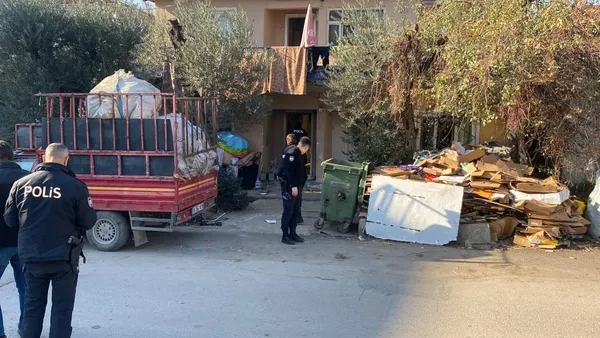 kocaelide-eski-es-dehset-sacti-defalarca-ates-etti-1671715494381.jpg Kocaeli’de eski eş dehşet saçtı! Defalarca ateş etti - 5