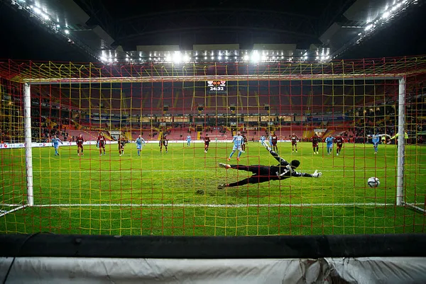 7-gollu-duello-kayserisporun-kayserispor-4-3-hatayspor-mac-sonucu-ozet-1644002121777.jpg 7 gollü düello Kayserispor'un! Kayserispor 4-3 Hatayspor (MAÇ SONUCU-ÖZET) - 1