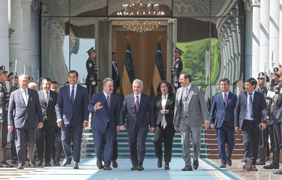 Başkan Erdoğan Özbekistan Cumhurbaşkanı Mirziyoyev ile görüştü: Togg hayırlı olsun 1