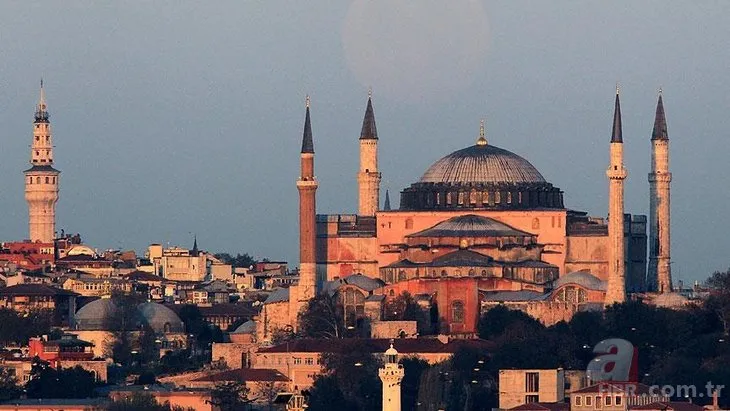 Yusuf Halaçoğlu’ndan çarpıcı Ayasofya açıklaması 