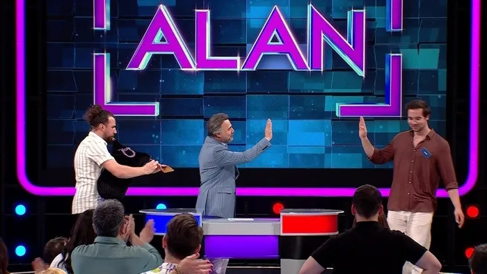 1717149051593.jpg Ekranların yeni nesil yarışması 'Alan' 13 Haziran'da atv'de! - 4