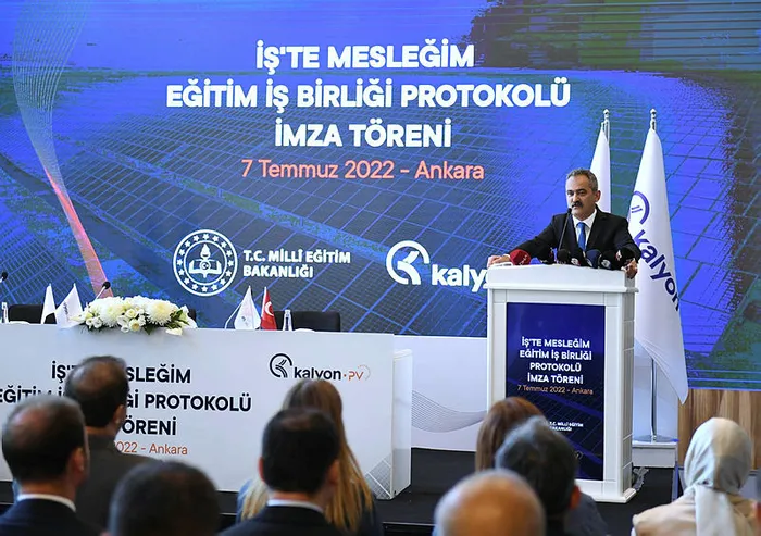 Milli Eğitim Bakanlığı ile Kalyon PV arasında iş birliği protokolü! Bakan Özer ve Haluk Kalyoncu'dan önemli mesajlar - 4