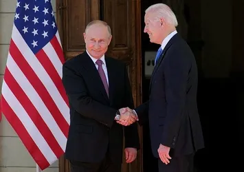 Ukrayna zirvesi için Vladimir Putin ve Joe Biden prensipte anlaştı