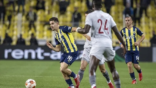 FB Antwerp maçı canlı izleme yolları! Fenerbahçe Antwerp maçı canlı şifresiz nasıl izlenir?