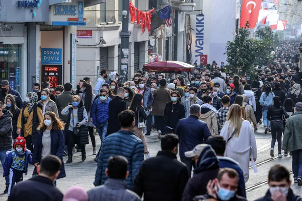 İstanbul’daki vakaların yarısında ortaya çıktı: Seyahat yasağı masada!