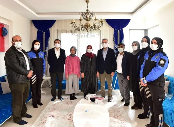 Şehidin oğluna doğum günü sürprizi - 1