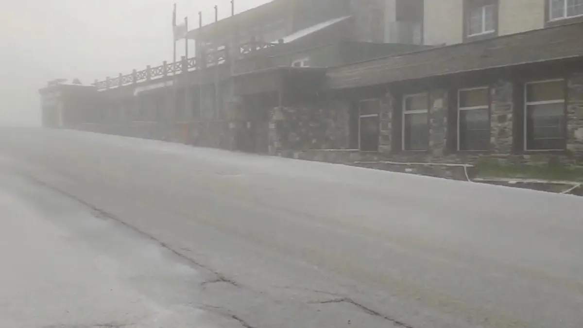 Uludağ'da Nisan ayında kar sürprizi!