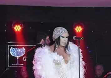 Bülent Ersoy 40 kiloyu taşıyamadı