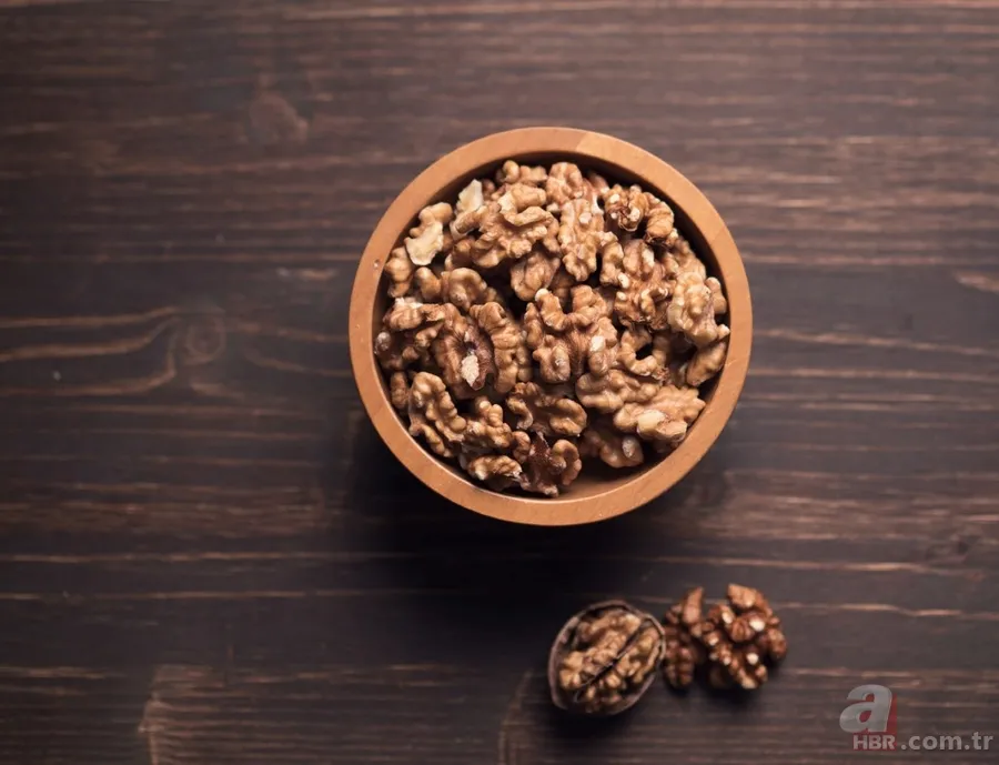 Zeytinyağı, ceviz ve badem karışımının faydaları 7