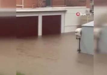Avustralya'nın kuzeyini sel vurdu: 1 ölü