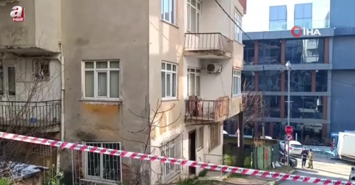 Pendik’te 3 katlı bina tahliye edildi