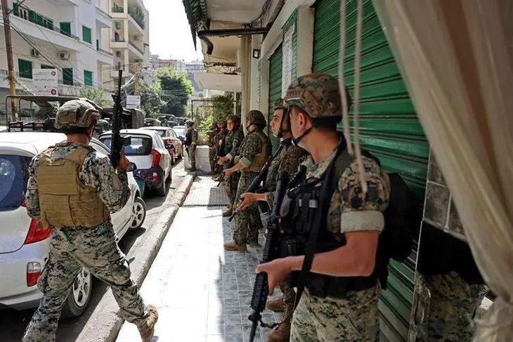 Lübnan’da ordu sokağa indi! Kurşun sesleri dinmiyor! Kanlı çatışma