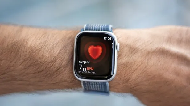 apple-watch-series-10-yaygin-iki-hastaligi-tespit-edecek-apple-erken-teshis-icin-saglik-uygulamasini-hizla-gel-1702904344848.jpg Apple Watch Series 10 yaygın iki hastalığı tespit edecek! Apple erken teşhis için sağlık uygulamasını hızla geliştiriyor - 5