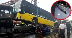 Metrobüs kazasındaki hasarları sigorta şirketleri saldırgan yolcudan isteyecek