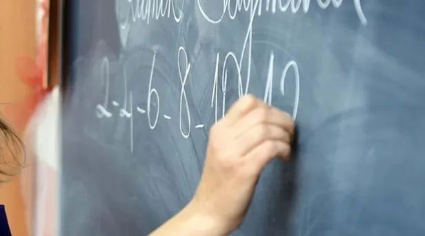 yarin-okullar-tatil-edildi-mi-10-mayis-2024-cuma-gunu-ders-var-mi-sorusunun-cevabi-mebden-geldi-1715259050860.jpg Bugün okullar tatil edildi mi? 10 Mayıs 2024 Cuma günü ders var mı sorusunun cevabı MEB’den geldi - 1