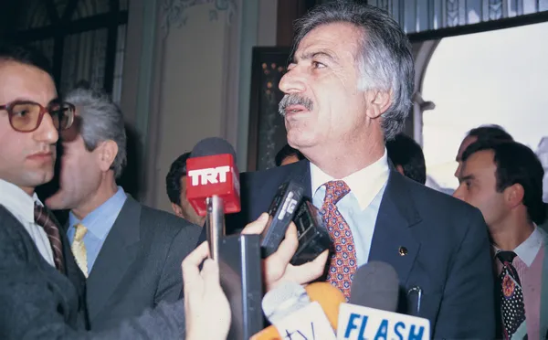 dolandirilan-eski-bakan-azimet-koyluoglunun-ifadesi-ortaya-cikti-1646282423444.jpg Dolandırılan eski bakan Azimet Köylüoğlu'nun ifadesi ortaya çıktı! - 8