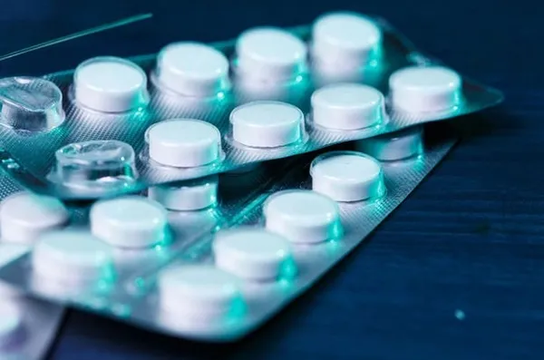 Aspirin hakkında korkutan gerçek! 60 yaş üstüne kritik uyarı! Düşük doz da olsa...