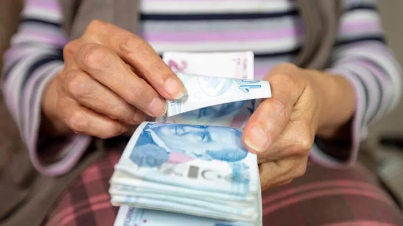 En düşük emekli maaşı ne kadar olacak? Hükümet düğmeye bastı | İşte masadaki rakamlar | Milyonlara erken emeklilik fırsatı