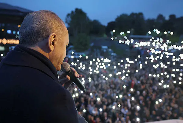 Türkiye’nin 81 ilinden Başkan Erdoğan’ın zaferinin sevinç görüntüleri! Başkan Erdoğan’ın konuşmaları…