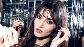 Hande Erçel'in Paris'te giydiği çizmelere eleştiri yağmuru