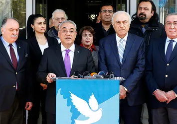 DSP Genel Başkanı Önder Aksakal: CHP'den ahlaksız teklifler alıyoruz