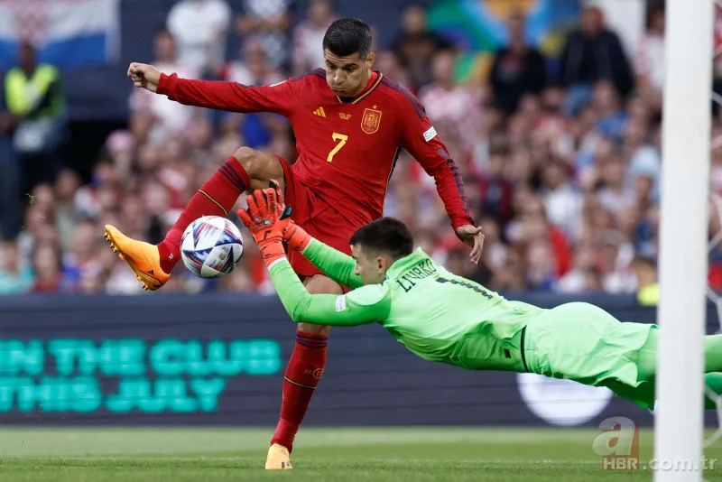 Fenerbahçe kalecisine kavuşuyor! 48 saatlik kritik bekleyiş! Radarda 2 yıldız var! 5