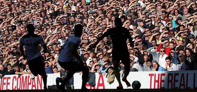 Deplasmana gitmeyen Manchester United taraftarına bir yıl ceza