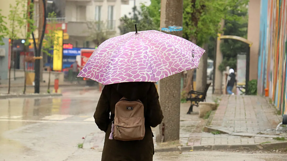 İstanbul'a Balkanlardan erken kar sürprizi! Sel ve dondurucu soğuklar geliyor