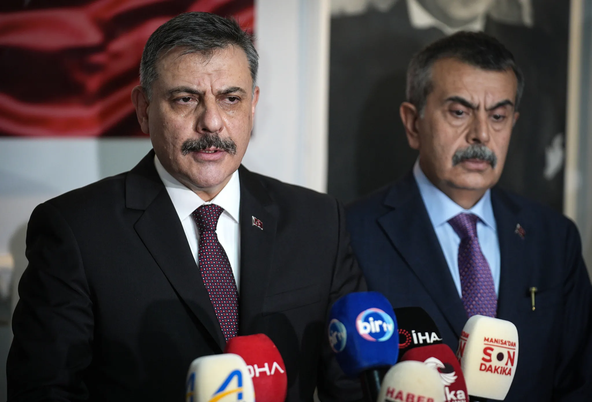 Bakan Çiftçi’den ailelere kritik uyarı: Çocuklarınızı takip edin