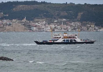 Gökçeada feribot seferleri iptal edildi