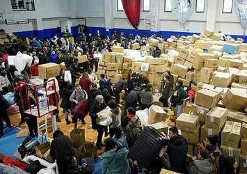 Türkiye Hatay için seferber oldu! Dört bir yandan yardım yağıyor