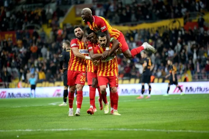 Kayserispor 3-0 Galatasaray MAÇ SONUCU ÖZET