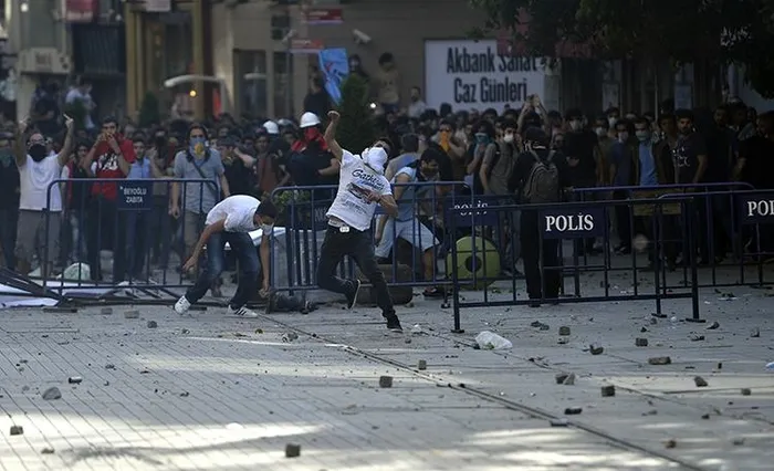 1717303296422.jpeg Küresel çetenin ilk kalkışması: Gazi Parkı | Mesele ağaç değildi | ‘Türkiye’nin Soros’u kim?’ - 7